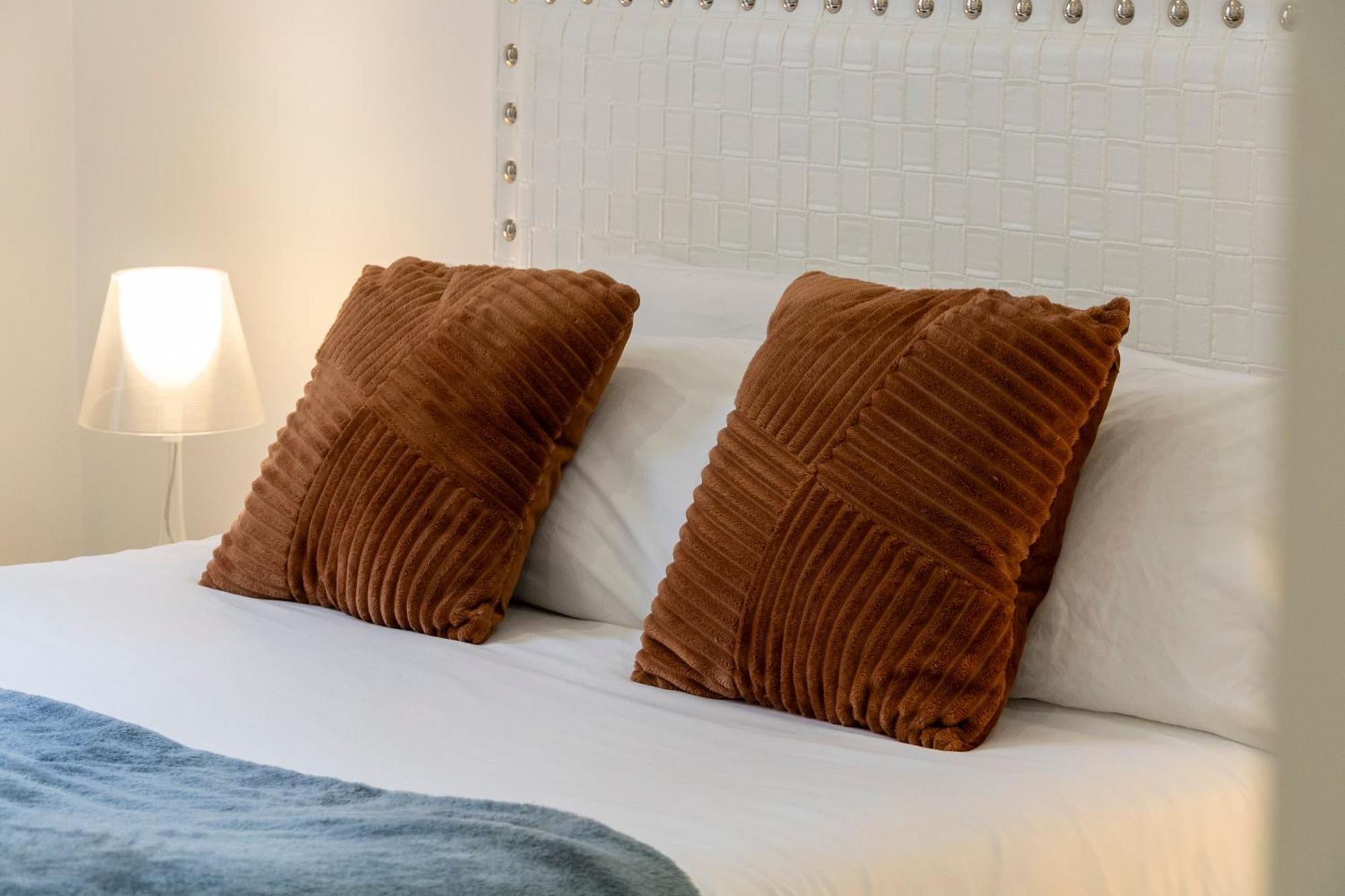 For You Rentals New Design Apartment Temporal Puerta Del Sol Pre10A Madrid Exterior foto